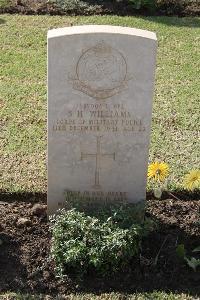 Ismailia War Memorial Cemetery - Williams, Sydney Hobart